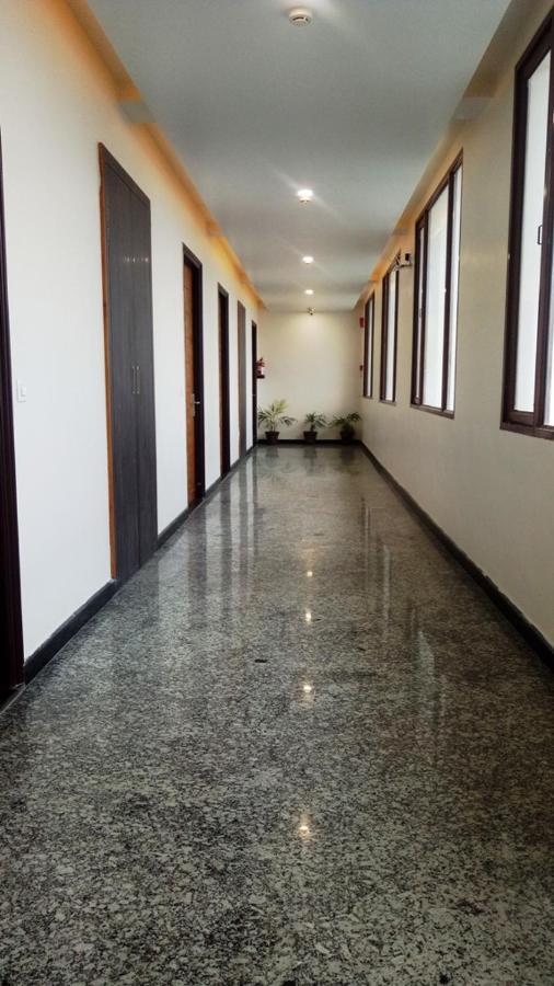 Alankrita Suites & Party Halls ميروت المظهر الخارجي الصورة